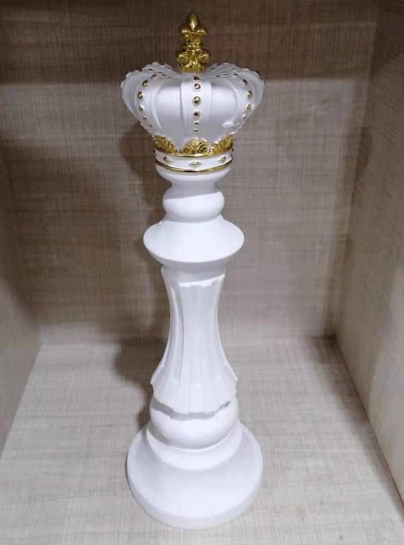 Sculptures d'Échecs de Luxe avec Finition Dorée