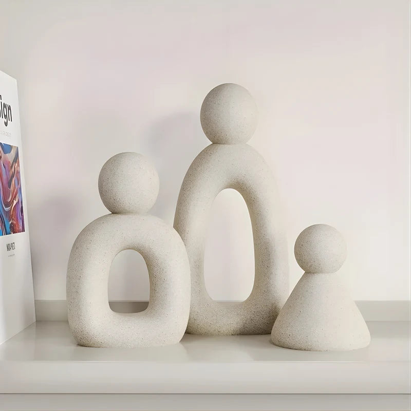 Famille de Trois Sculptures en Céramique - Ensemble de 3 Pièces