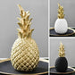 Sculpture d'Ananas Minimaliste avec une Finition Dorée